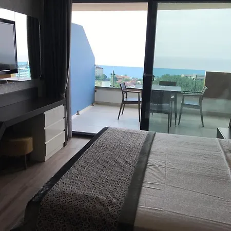 Elite Luxury & Hotel 5*